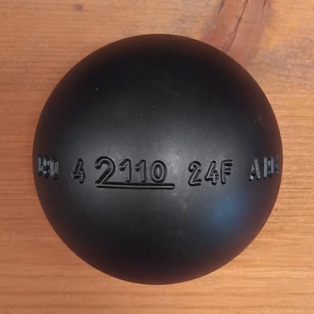 2110 La triplette